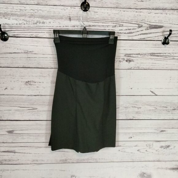 "Motherhood" woman's maternity skirt.  - Picture 1 of 6